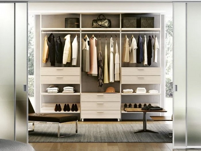 CABINA ARMADIO: SPAZIO E STILE